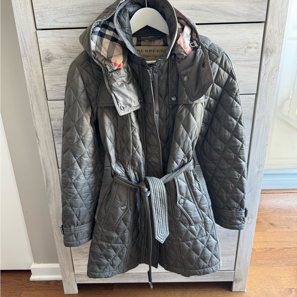 Burberry Finsbridge Coat - Picture 2 of 6